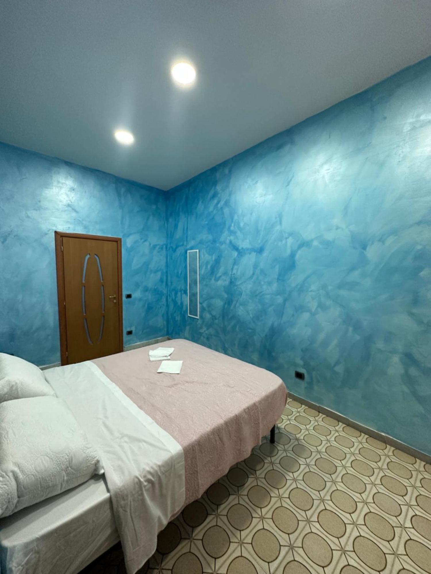 Holiday House Clara&Vincenzo 那不勒斯 外观 照片