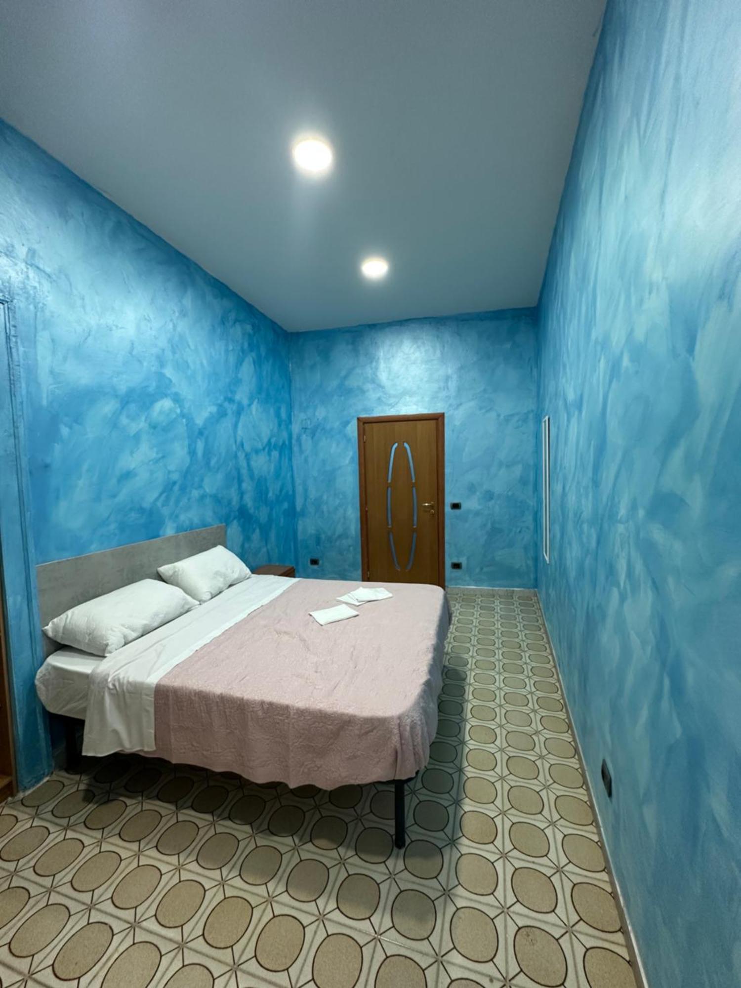 Holiday House Clara&Vincenzo 那不勒斯 外观 照片